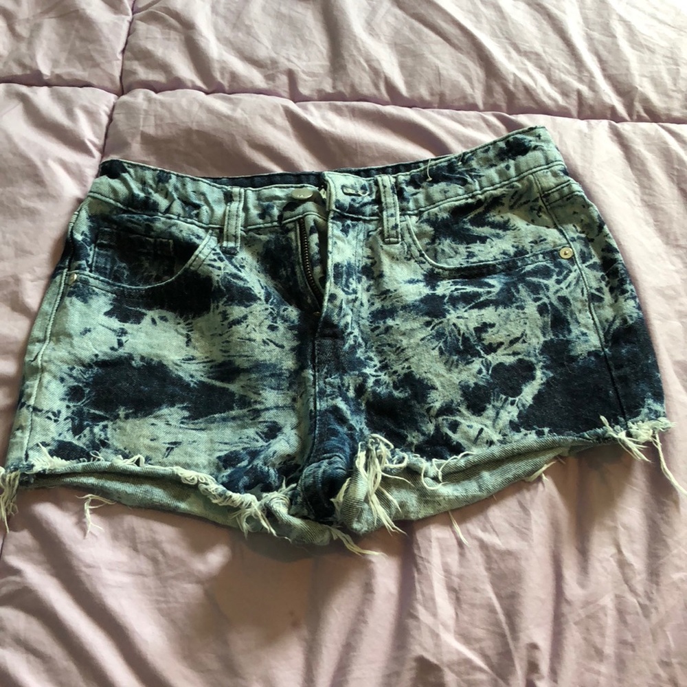 Blue & white acid wash jean shorts